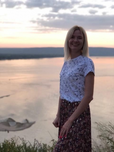 Tatiana / Réf. 92173 / Adhérente Agence Amélie