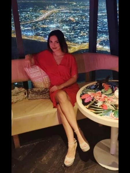 Salomé (Dubaï) / Réf. 92180 / Adhérente Agence Amélie