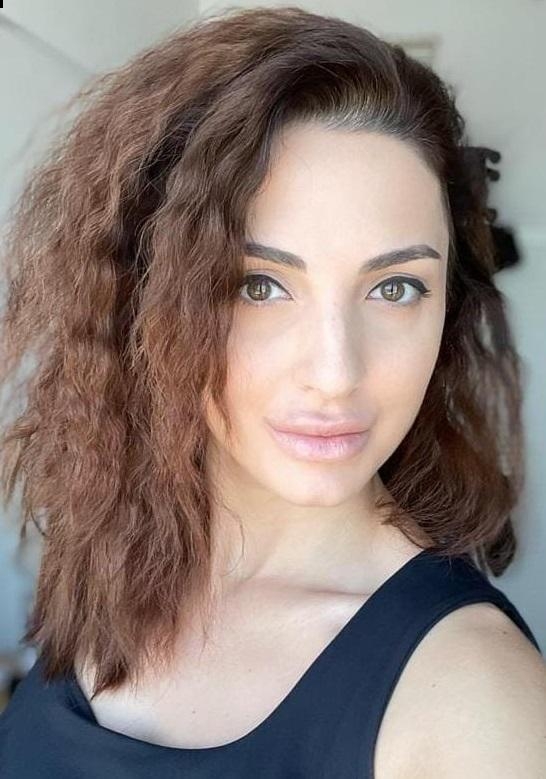 Photo de Salomé (Dubaï) / Réf. 92180 / Agence Amélie