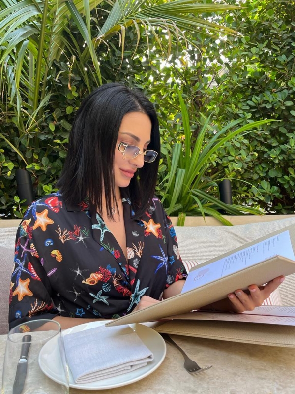 Photo de Salomé (Dubaï) / Réf. 92180 / Agence Amélie