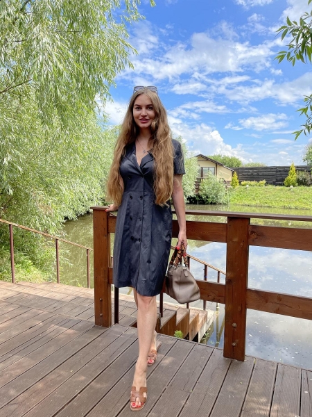 Milana (Allemagne) / Réf. 92203 / Adhérente Agence Amélie