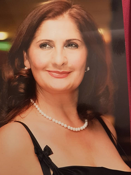 Aleta (Allemagne) / Réf. 92208 / Adhérente Agence Amélie