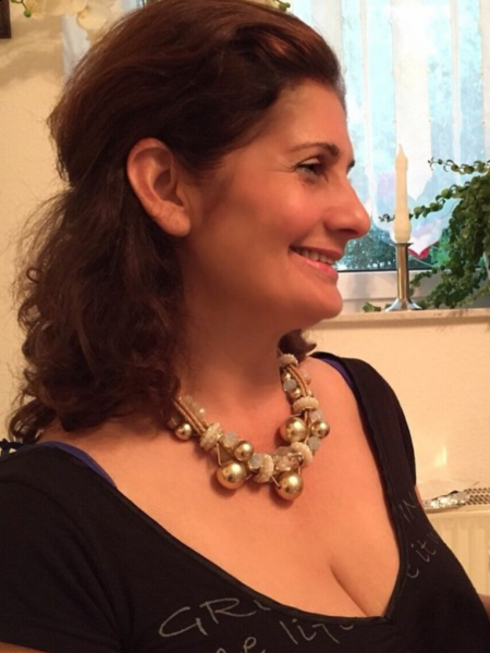 Aleta (Allemagne) / Réf. 92208 / Adhérente Agence Amélie