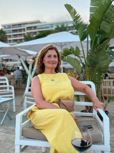 Aleta (Allemagne) / Réf. 92208 / Adhérente Agence Amélie