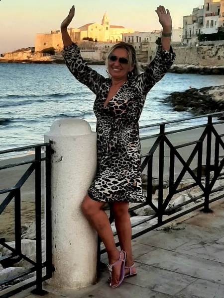 Svetlana (Italie) / Réf. 92237 / Adhérente Agence Amélie