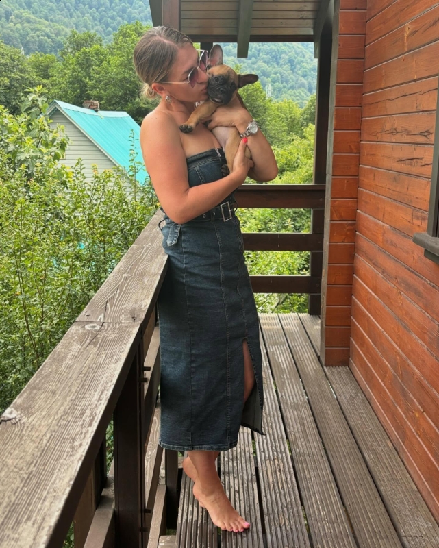 Photo de Inna (Strasbourg) / Réf. 92247 / Agence Amélie