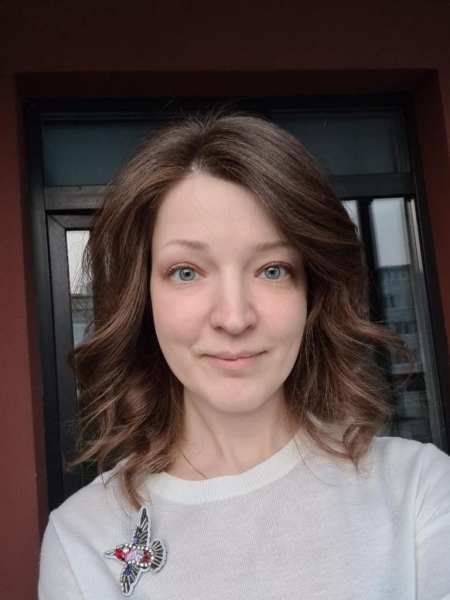 Elena / Réf. 92257 / Adhérente Agence Amélie