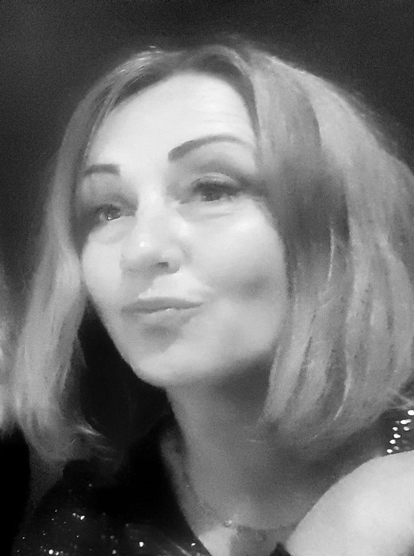 Photo de Tatiana (Milan) / Réf. 92271 / Agence Amélie