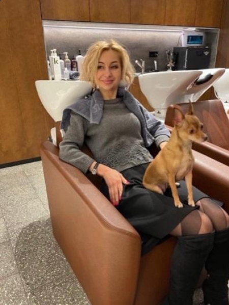 Natalia (bientôt à Bordeaux) / Réf. 92272 / Adhérente Agence Amélie