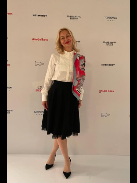 Natalia (bientôt à Bordeaux) / Réf. 92272 / Adhérente Agence Amélie
