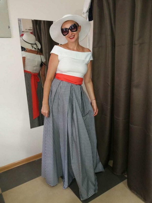 Photo de Elena (Var) / Réf. 92296 / Agence Amélie