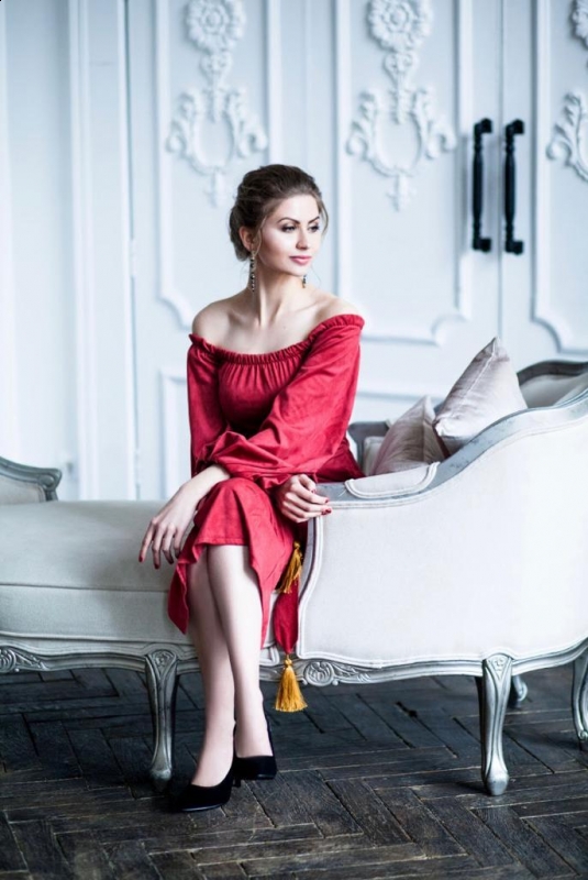 Photo de Olga / Réf. 559 / Agence Amélie