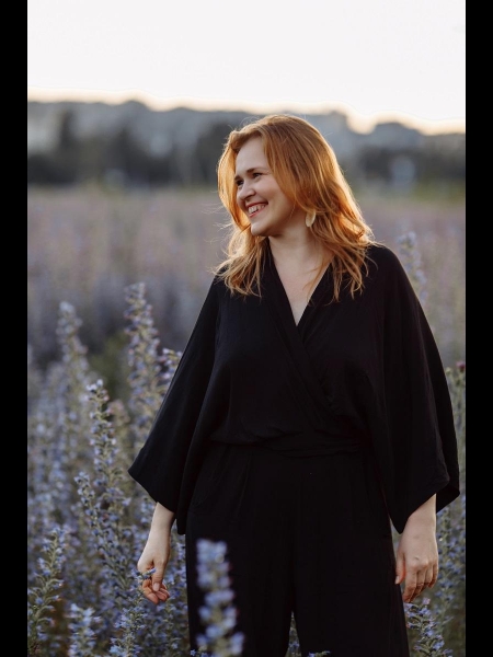 Oksana (Monténégro) / Réf. 92325 / Adhérente Agence Amélie