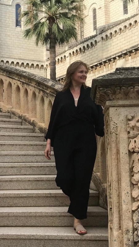 Photo de Oksana (Monténégro) / Réf. 92325 / Agence Amélie