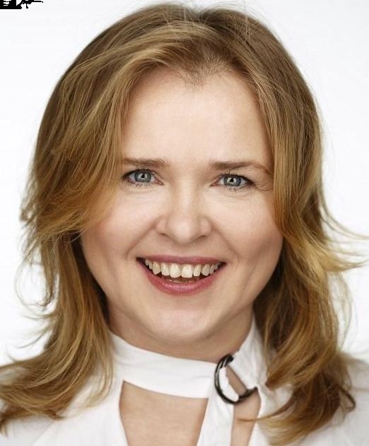 Photo de Oksana (Monténégro) / Réf. 92325 / Agence Amélie