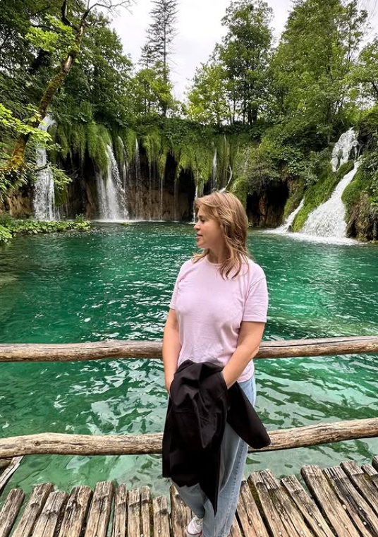 Photo de Oksana (Monténégro) / Réf. 92325 / Agence Amélie