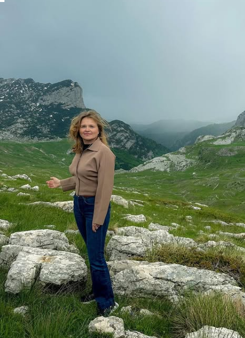 Photo de Oksana (Monténégro) / Réf. 92325 / Agence Amélie