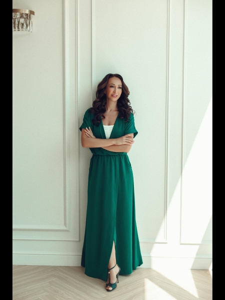 Yuliya (Chypre) / Réf. 92347 / Adhérente Agence Amélie