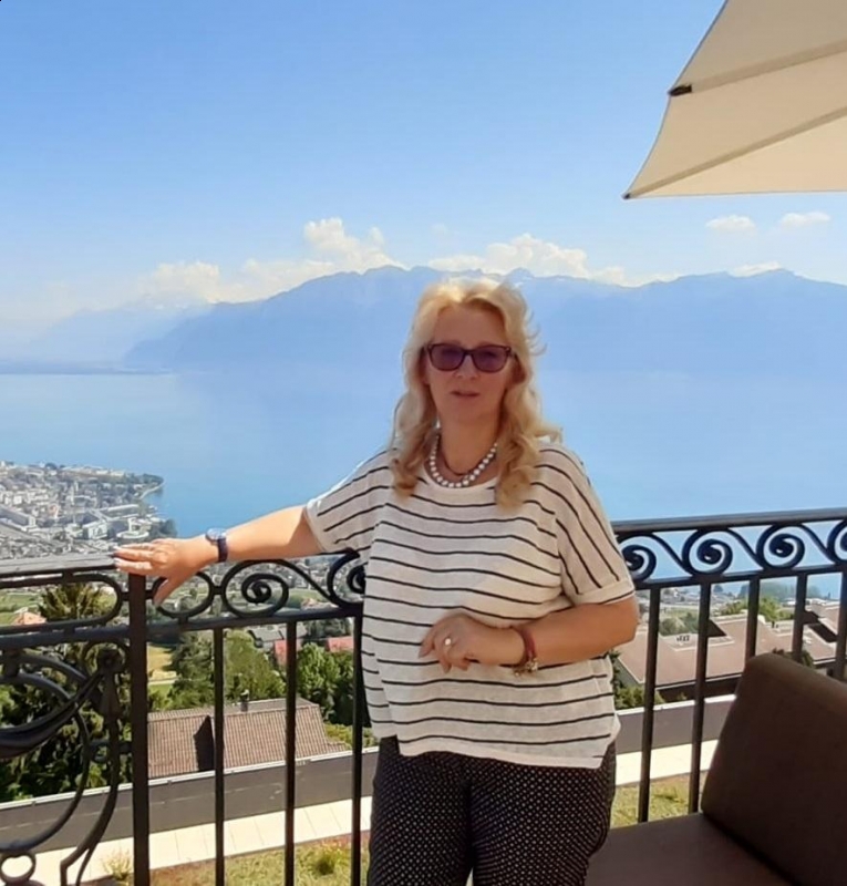 Photo de Marina (Montreux) / Réf. 92350 / Agence Amélie