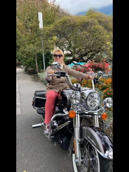 Marina (Montreux) / Réf. 92350 / Adhérente Agence Amélie