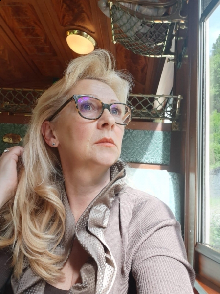 Marina (Montreux) / Réf. 92350 / Adhérente Agence Amélie