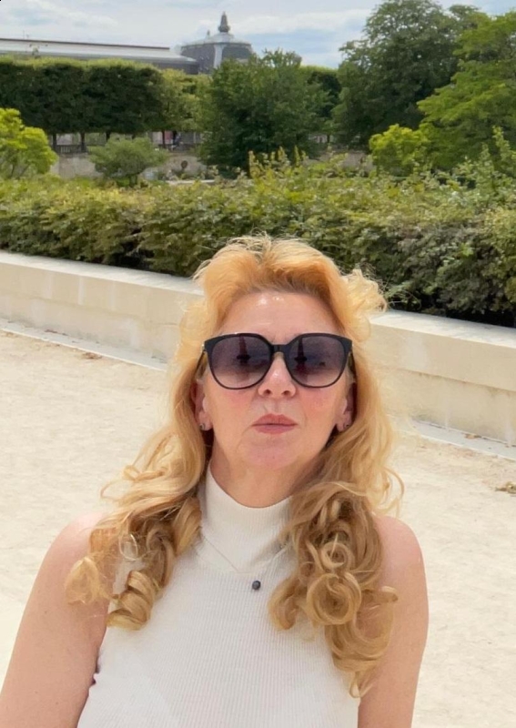 Photo de Marina (Montreux) / Réf. 92350 / Agence Amélie