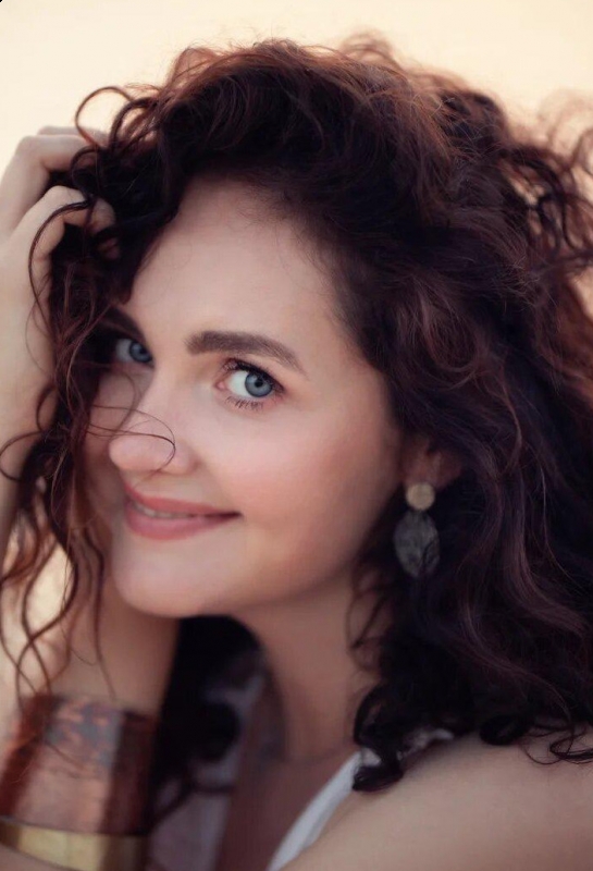 Photo de Elena (Chypre) / Réf. 92363 / Agence Amélie