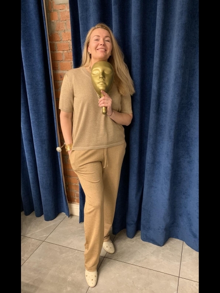 Elina (Bienne) / Réf. 92377 / Adhérente Agence Amélie