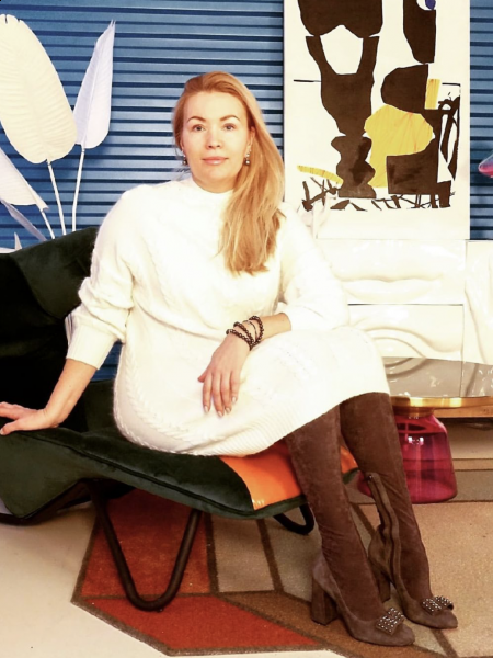 Elina (Bienne) / Réf. 92377 / Adhérente Agence Amélie