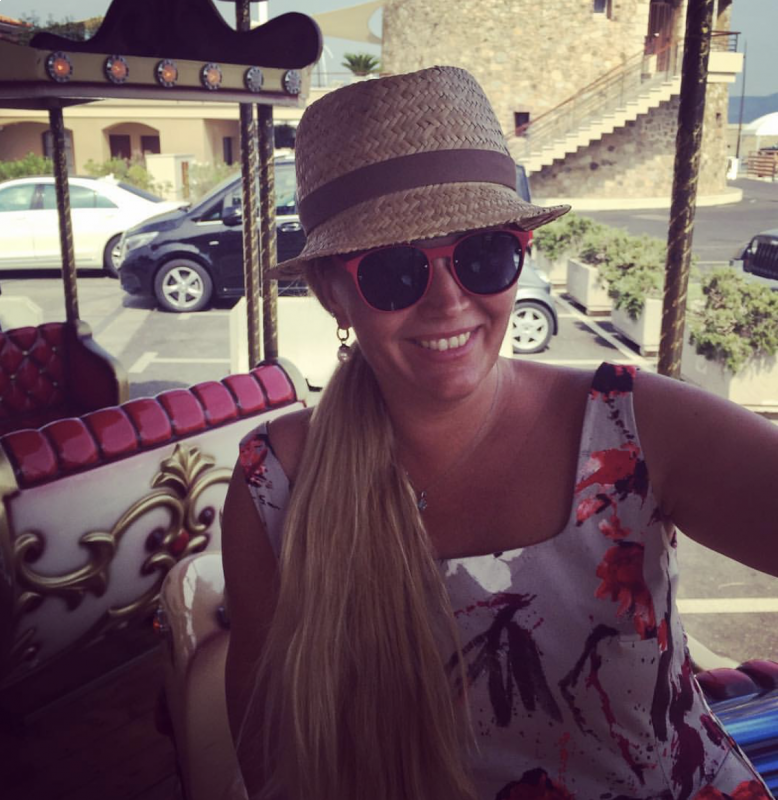 Photo de Elina (Bienne) / Réf. 92377 / Agence Amélie