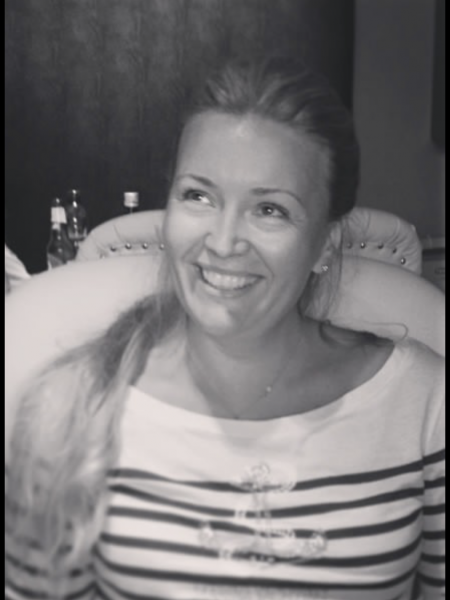 Elina (Bienne) / Réf. 92377 / Adhérente Agence Amélie