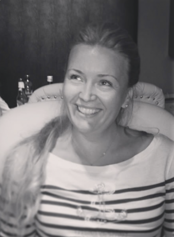 Photo de Elina (Bienne) / Réf. 92377 / Agence Amélie