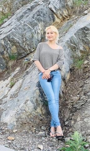 Photo de Natalia (Chambéry) / Réf. 92411 / Agence Amélie