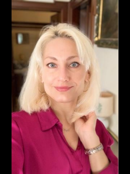 Natalia (Chambéry) / Réf. 92411 / Adhérente Agence Amélie