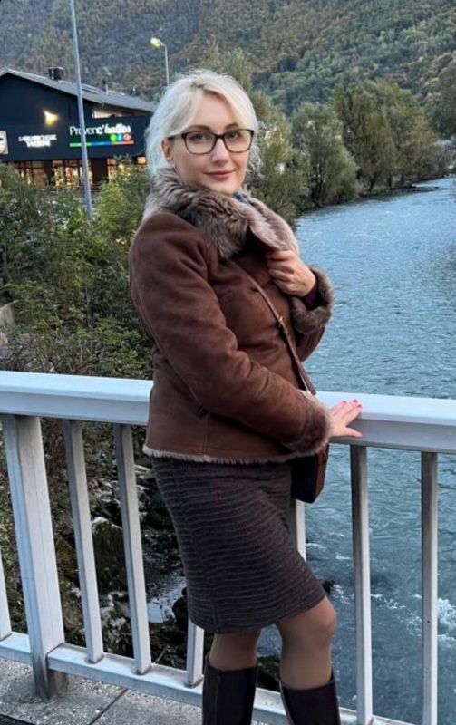 Photo de Natalia (Chambéry) / Réf. 92411 / Agence Amélie