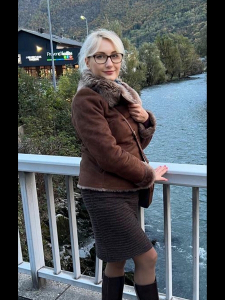 Natalia (Chambéry) / Réf. 92411 / Adhérente Agence Amélie