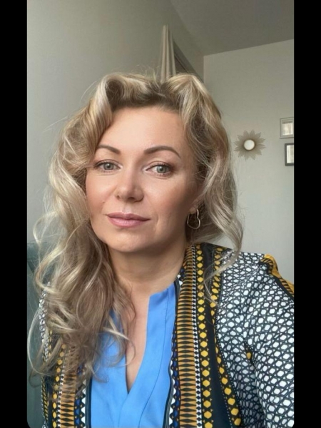 Irina (Vichy) / Réf. 92419 / Adhérente Agence Amélie