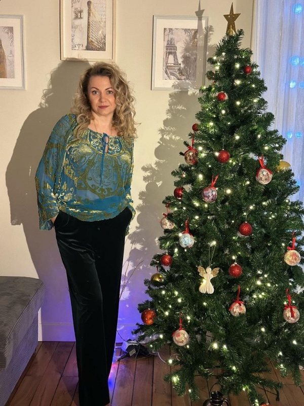 Photo de Irina (Vichy) / Réf. 92419 / Agence Amélie