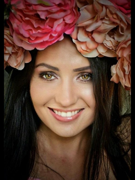 Tetyana (Italie) / Réf. 92435 / Adhérente Agence Amélie