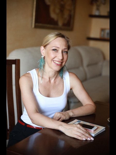 Olga (Berlin) / Réf. 92437 / Adhérente Agence Amélie