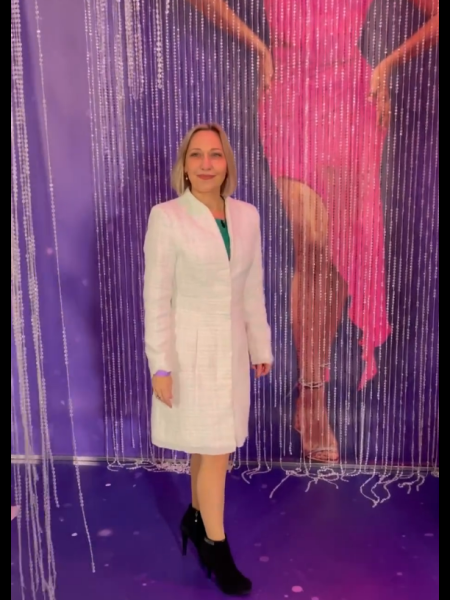 Olga (Berlin) / Réf. 92437 / Adhérente Agence Amélie