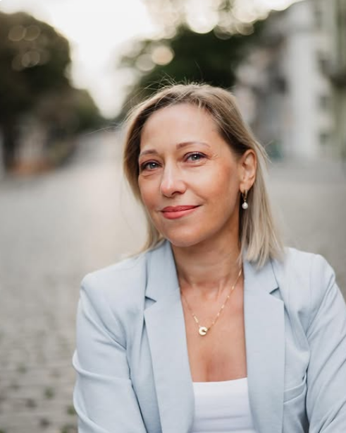 Photo de Olga (Berlin) / Réf. 92437 / Agence Amélie