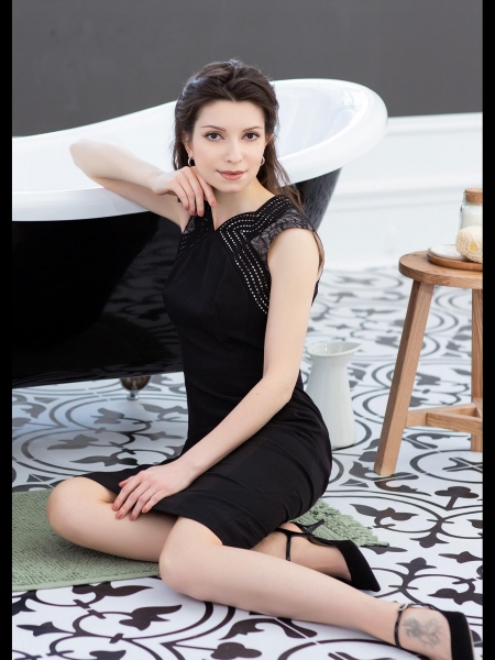 Diana (Paris) / Réf. 92448 / Adhérente Agence Amélie