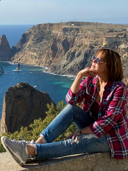 Svetlana / Réf. 92471 / Adhérente Agence Amélie