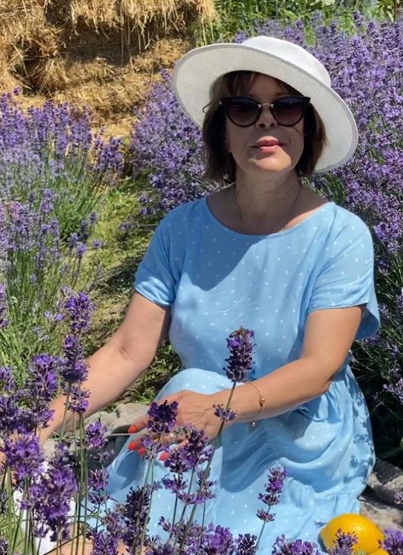 Photo de Svetlana / Réf. 92471 / Agence Amélie