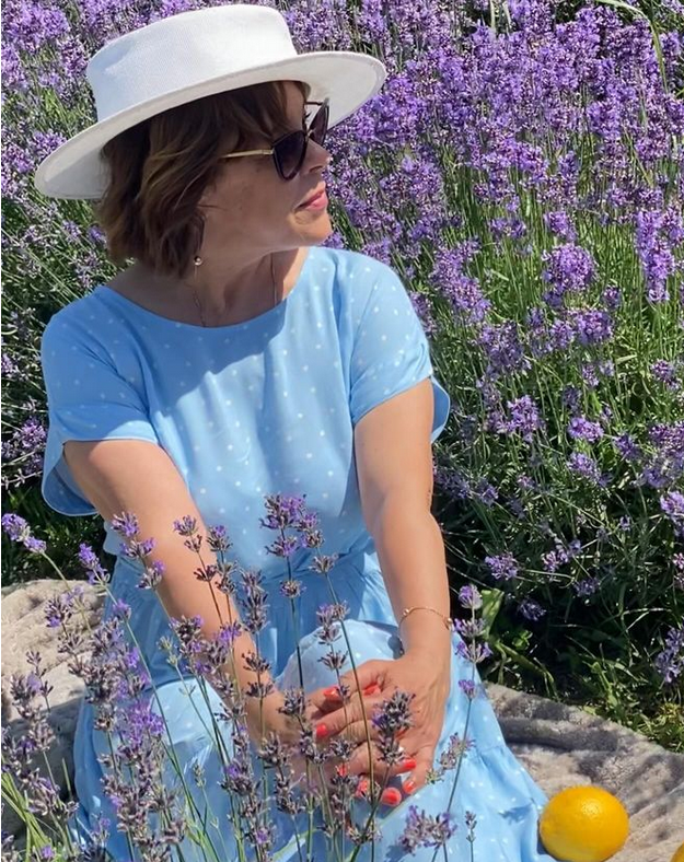 Photo de Svetlana / Réf. 92471 / Agence Amélie