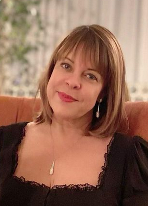 Photo de Svetlana / Réf. 92471 / Agence Amélie