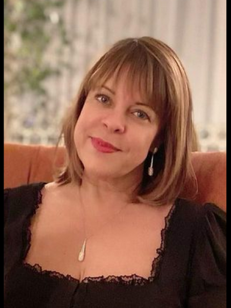 Svetlana / Réf. 92471 / Adhérente Agence Amélie