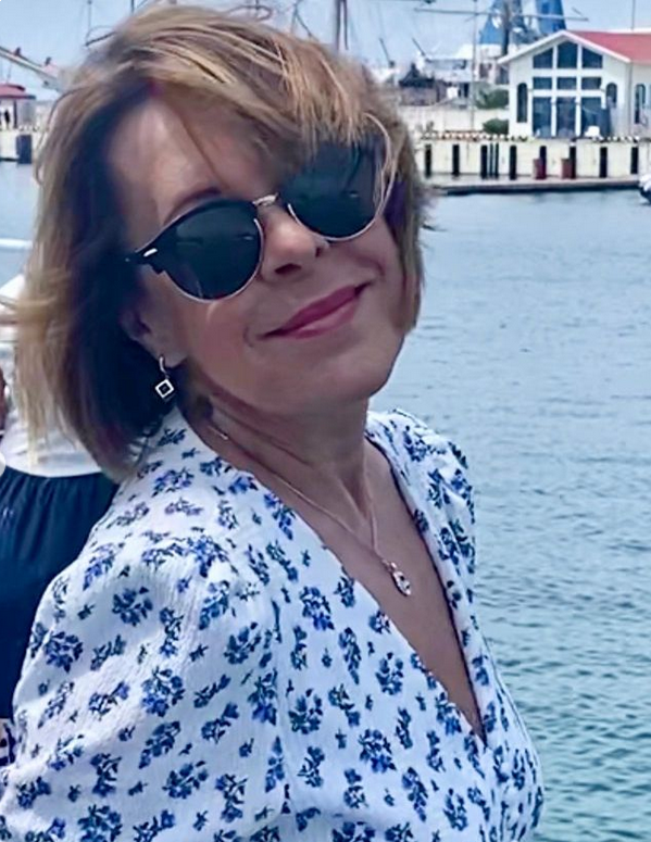 Photo de Svetlana / Réf. 92471 / Agence Amélie