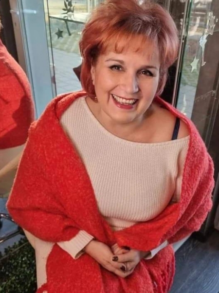 Vanya (Bulgarie) / Réf. 92485 / Adhérente Agence Amélie